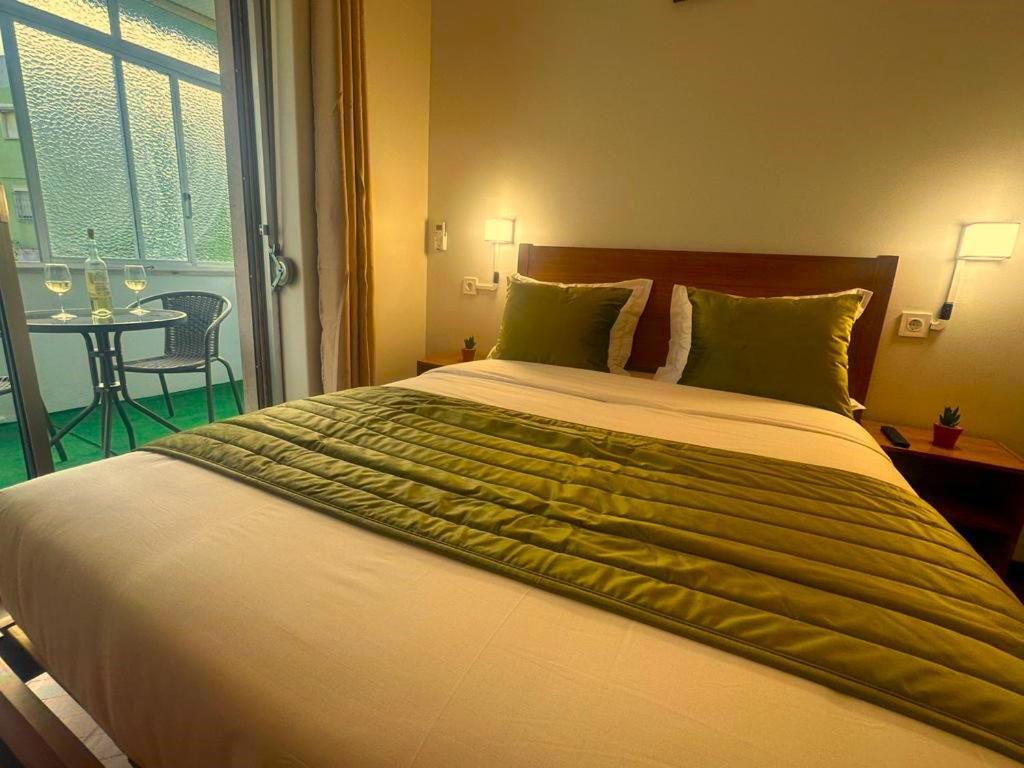 Lisabonna Guest House 아마도라 외부 사진