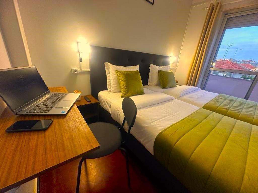 Lisabonna Guest House 아마도라 외부 사진