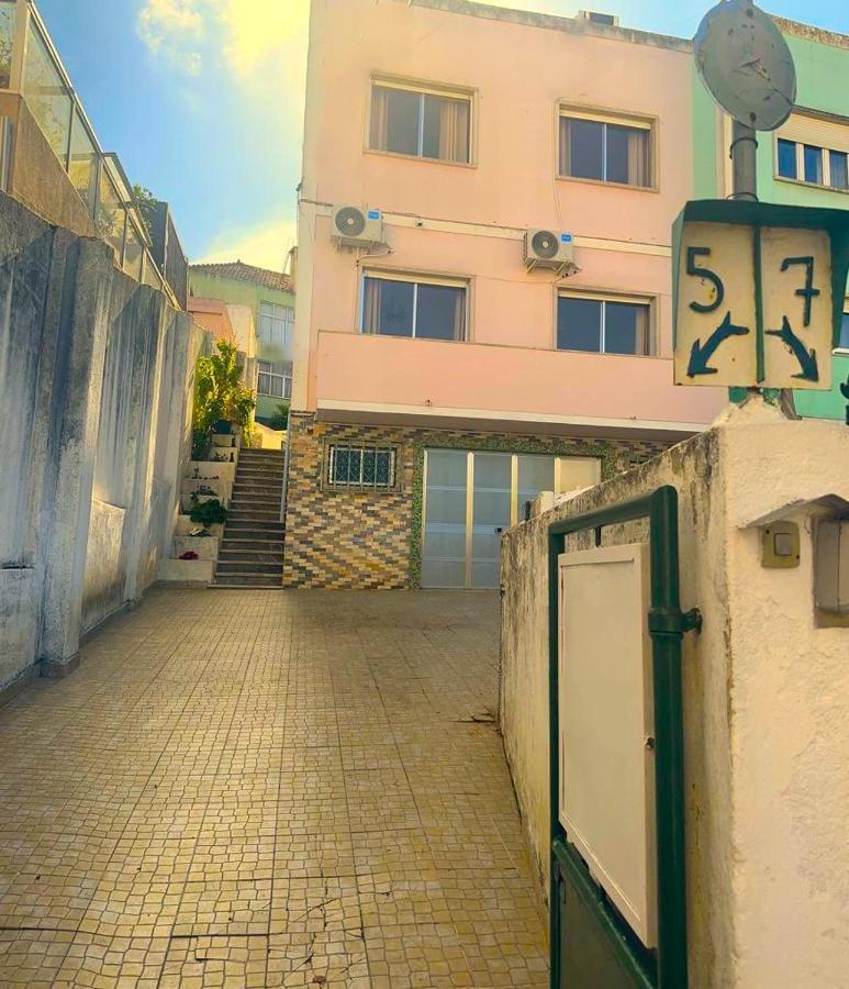 Lisabonna Guest House 아마도라 외부 사진