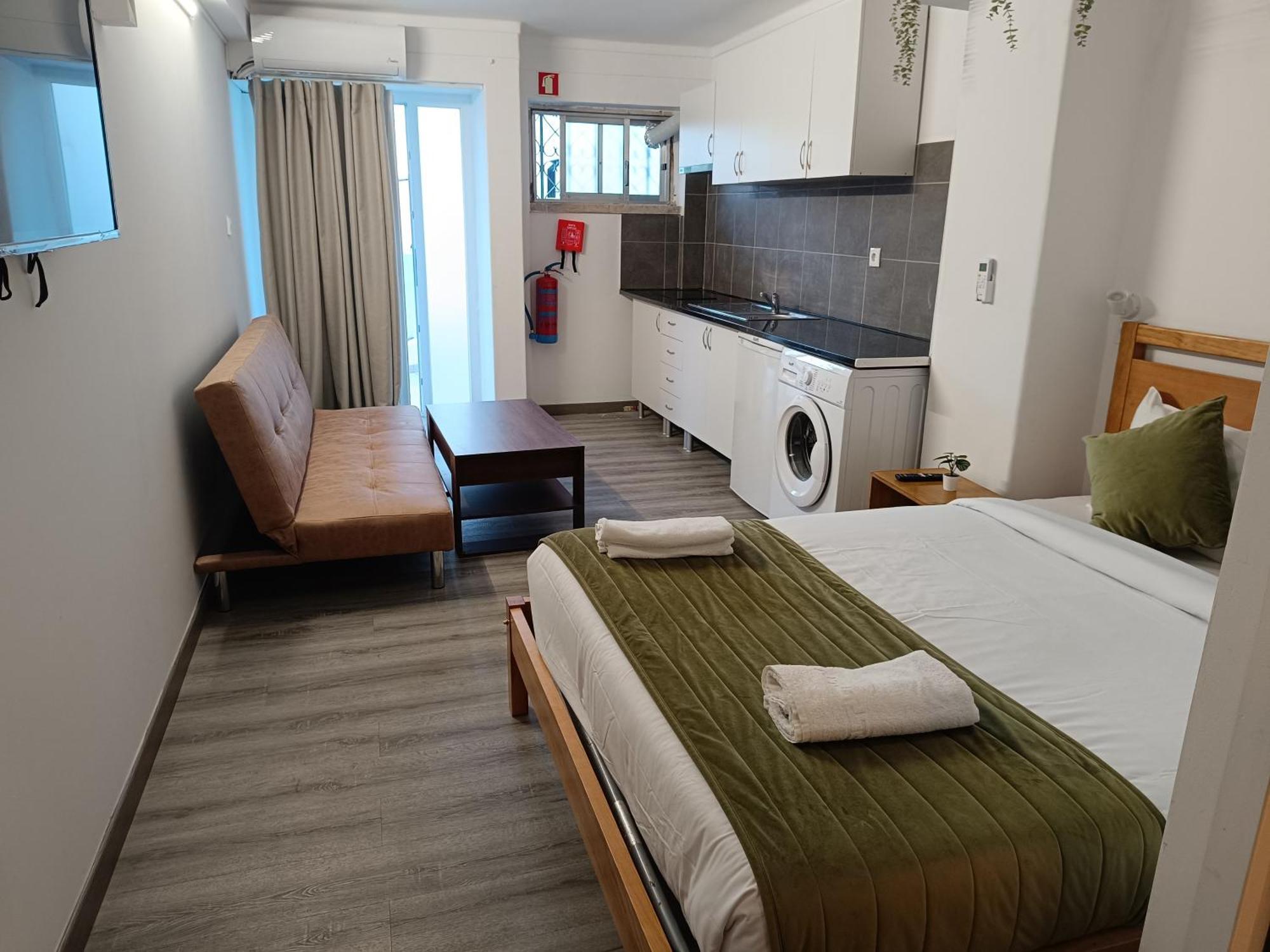 Lisabonna Guest House 아마도라 외부 사진